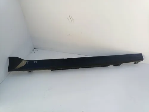 7318852 BMW 2 F45 Sill