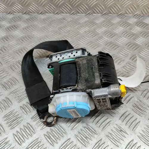 8F1857706A Audi A5 Front seatbelt