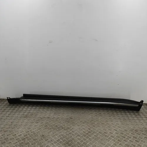 7440927 BMW X5 G05 Sill
