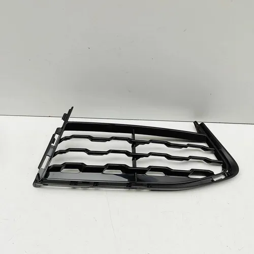 51118092160 BMW 7 G11 G12 Front grill