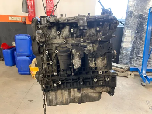 8642831 Volvo V70 Engine