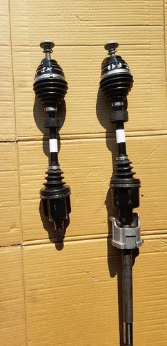 5A44AB2BMWMWM BMW X1 U11 Front driveshaft