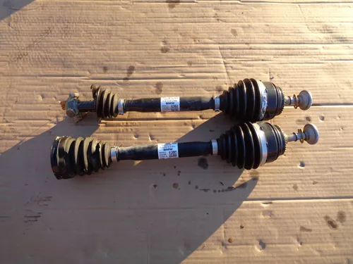8643184 BMW X3 G01 Front driveshaft