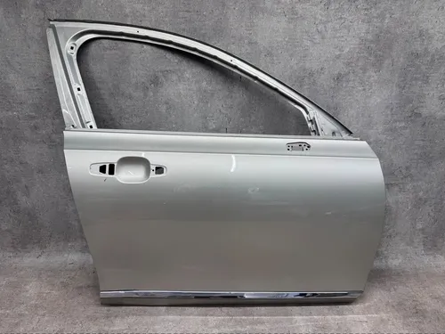 32228624 Volvo S90, V90 Front door