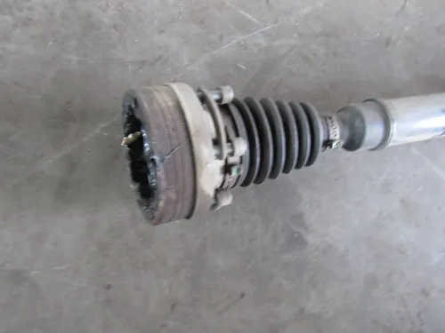 3Q0407272BP Skoda Superb B8 (3V) Front driveshaft