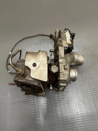 057145721Q Audi Q7 4L Turbo