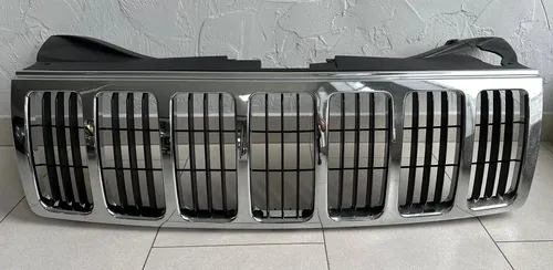 55156814AE Jeep Grand Cherokee (WK) Front grill