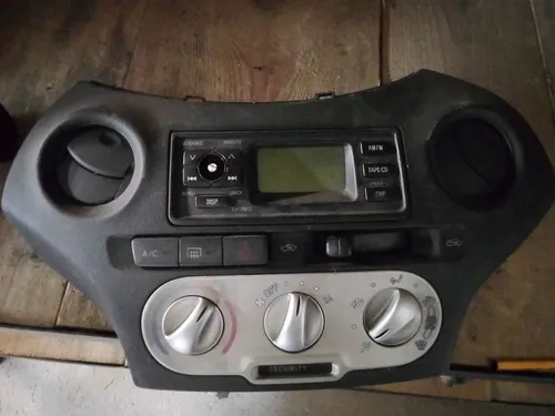 861100D040radio Toyota Yaris Climate control unit
