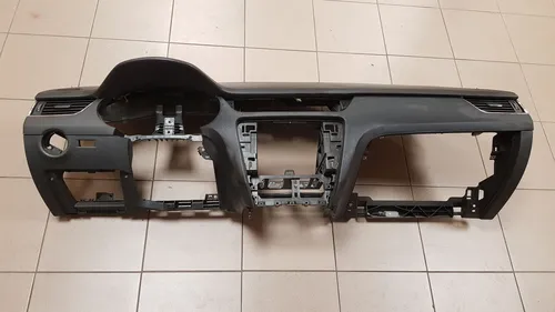 5E1857007AD Skoda Octavia Mk3 (5E) Dashboard