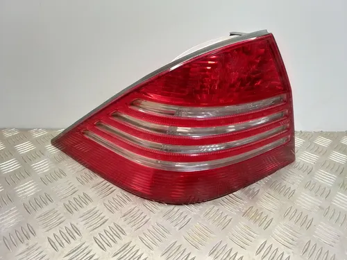 255601L Mercedes-Benz S W220 Rear/tail lights