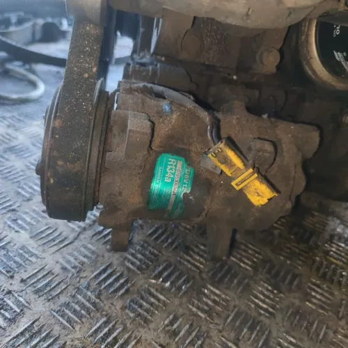 d6v12 Peugeot 307 Air conditioning (A/C) compressor (pump)
