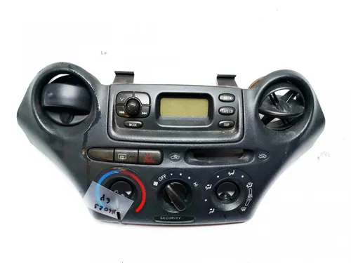 861100d010b1 Toyota Yaris Climate control unit