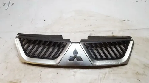 7540A037ZZ Mitsubishi Outlander Front grill