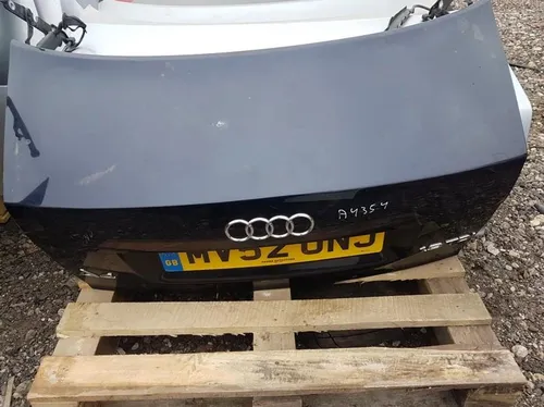melynas Audi A4 S4 B6 8E 8H Tailgate/trunk/boot lid