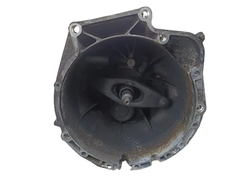 1069401061 BMW X3 E83 Manual 5 speed gearbox