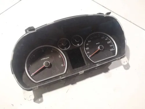 940032l520 Hyundai i30 Speedometer (instrument cluster)
