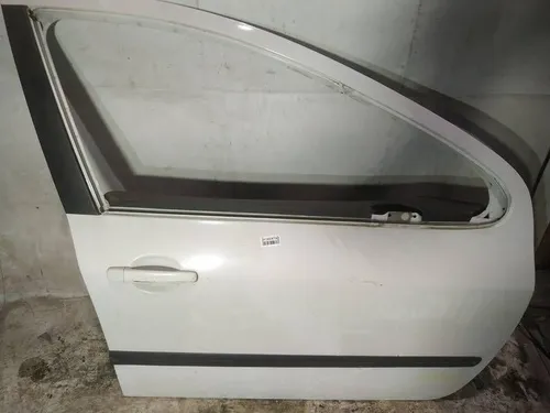 baltos Peugeot 307 Front door