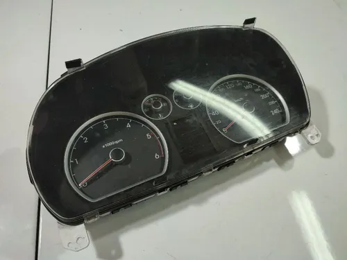 940032L520 Hyundai i30 Speedometer (instrument cluster)