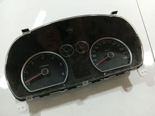 940032l520 Hyundai i30 Speedometer (instrument cluster)