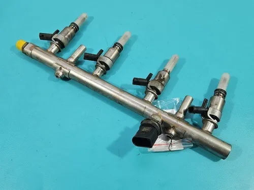 0261500178 Seat Leon (5F) Fuel injector