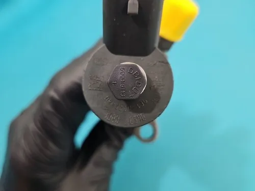 0445110136 Ford Focus Fuel injector