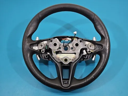 211209072051 Hyundai i30 Steering wheel