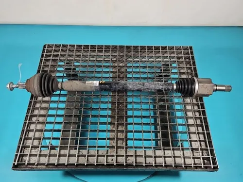3Q0407272CE Skoda Superb B8 (3V) Front driveshaft