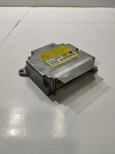 8635A Mitsubishi Pajero Airbag control unit/module
