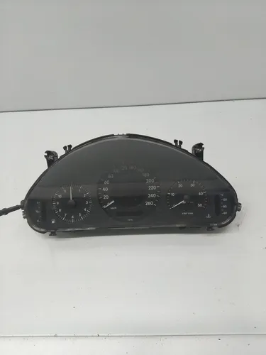 110080351005 Mercedes-Benz E W211 Speedometer (instrument cluster)