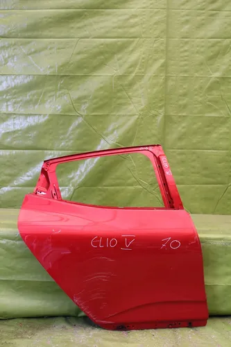 Renault Clio V Front door