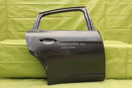 Porsche Panamera (971) Front door