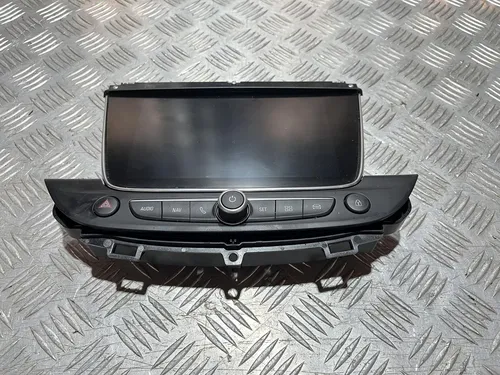 YQ002283YX Opel Grandland X Screen/display/small screen
