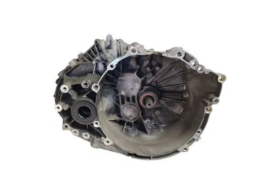 1285371 Volvo V40 Cross country Manual 6 speed gearbox