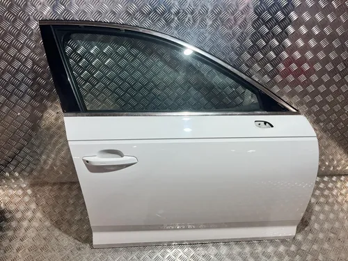 VW26231 Audi A4 S4 B9 Front door