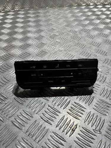 2GA907044C Volkswagen T-Roc Climate control unit