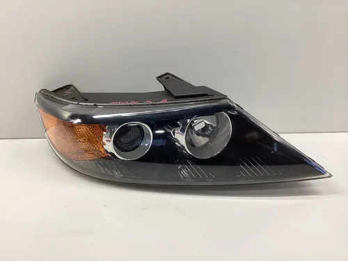 921022P150 KIA Sorento Headlight/headlamp