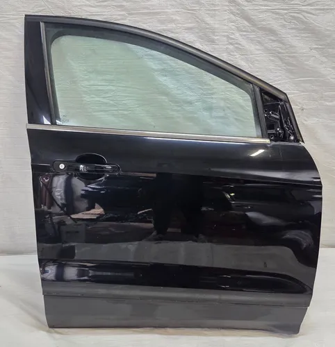 Ford Kuga II Front door