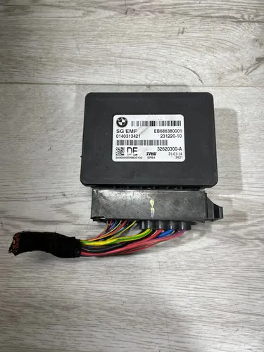 68638001 BMW X3 F25 Other control units/modules