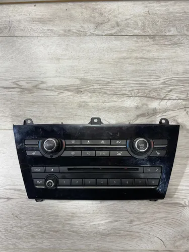 6833313 BMW X3 F25 Climate control unit
