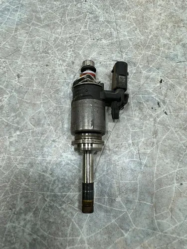 04E906036AN Seat Leon (5F) Fuel injector