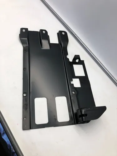 8b3915435a Audi A5 Battery tray