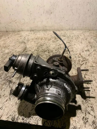 31492668 Volvo XC40 Turbo