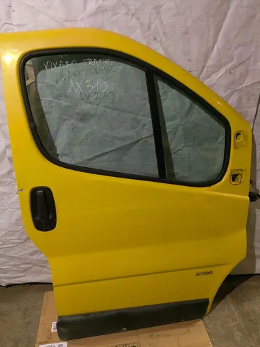 20012014rN803 Renault Trafic II (X83) Front door
