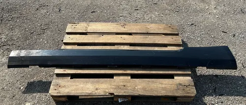 92196031 Chevrolet Camaro Sill