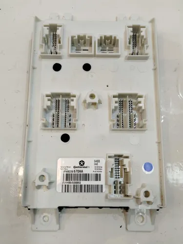 68226670AA Maserati Ghibli Comfort/convenience module