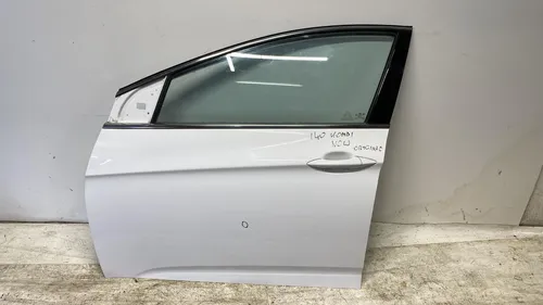 760033Z000 Hyundai i40 Front door