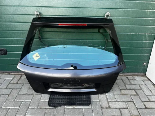 LZ7L Audi A3 S3 8P Tailgate/trunk/boot lid