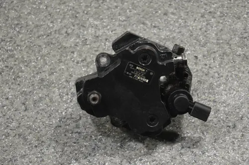 7788670 BMW 3 E46 Fuel injection high pressure pump