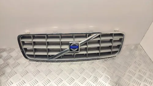 9190986 Volvo XC70 Front bumper upper radiator grill