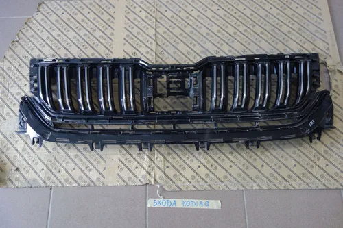 88531815902 Skoda Kodiaq Front grill